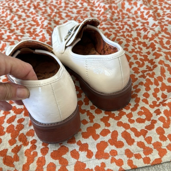 Kork Ease Florence Bit Loafer In off white patent leather size 8 - Picture 5 of 9